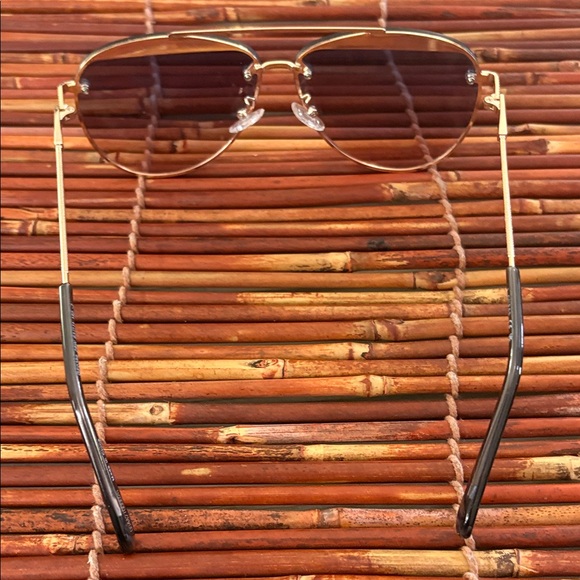 Guess Unisex Black and Gold Aviator Sunglasses